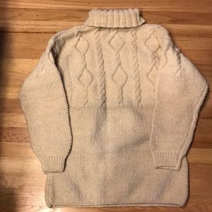 J.Peterman (from Seinfeld !) Lexington, Kentucky thick wool turtleneck sweater